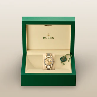 Aurum Sovereign – 24K Gold Glaze Edition