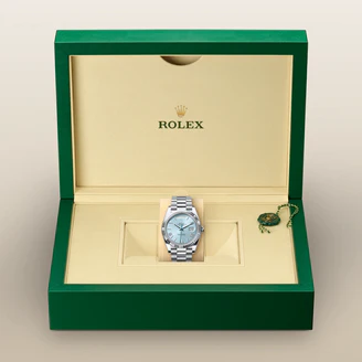 Ice Frost "Executive" – Arctic Blue & Roman Silver